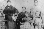 1896. Familia Serrador-Baviera