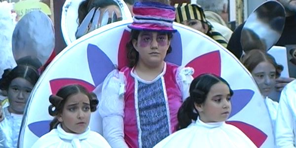 FALLES 2013 - Cavalcada Ninot Infantil