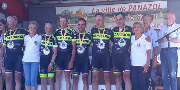 El club ciclista Picanya rememora la Marxa de la Fraternitat
