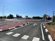 Nova rotonda sobre la carretera a La Torre