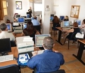 El comerç picanyer aprén a fer ús de les xarxes socials