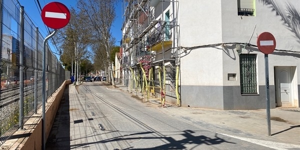El tram del carrer Gómez Ferrer entre Av. Puig i carrer del Pilar torna a ser de sentit únic