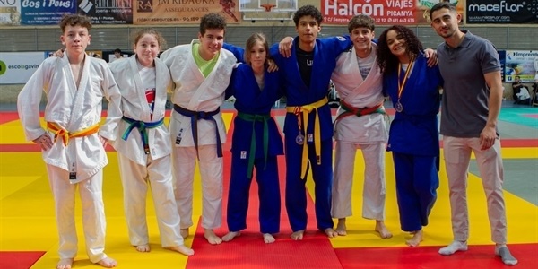 El judo de la Comunitat Valenciana plena el pavelló municipal